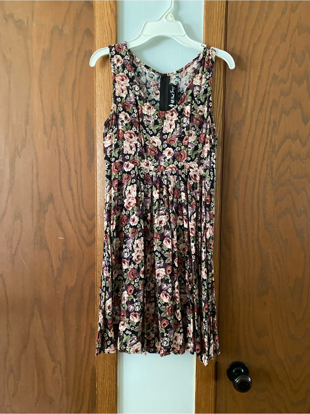 All That Jazz Floral Zip-Back Dress in black, Burgundy & Cream